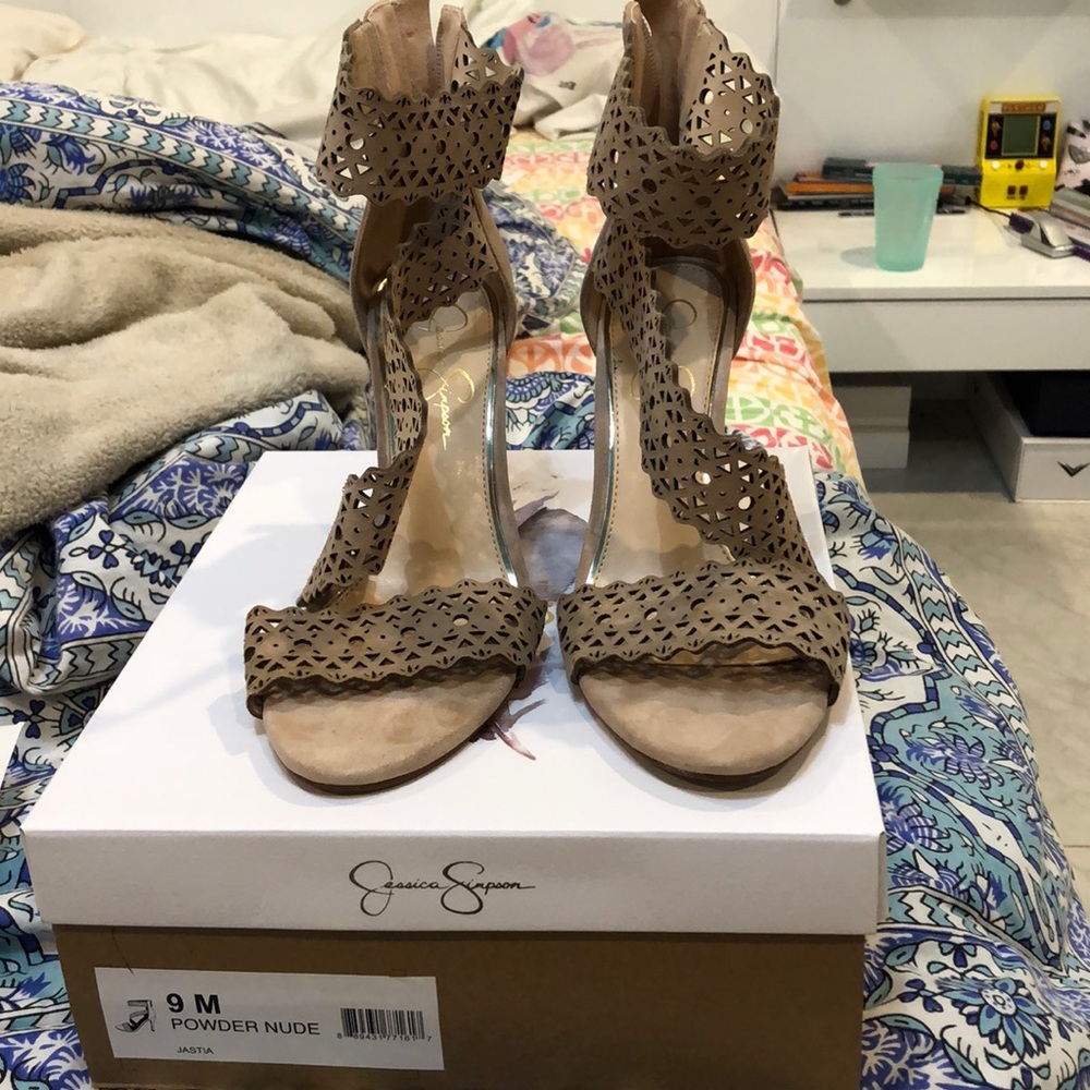 Jessica Simpson heels